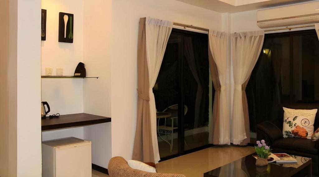 Baan Nan Hotel מראה חיצוני תמונה