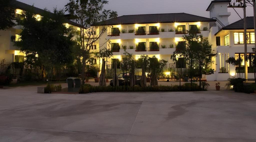 Baan Nan Hotel מראה חיצוני תמונה